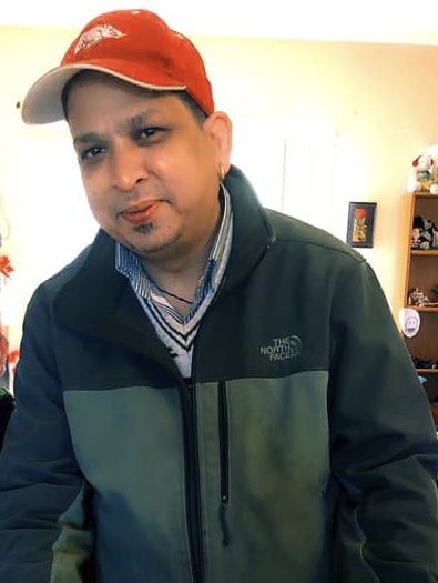 Chef Balbir Singh Gusai cooking authentic Indian food